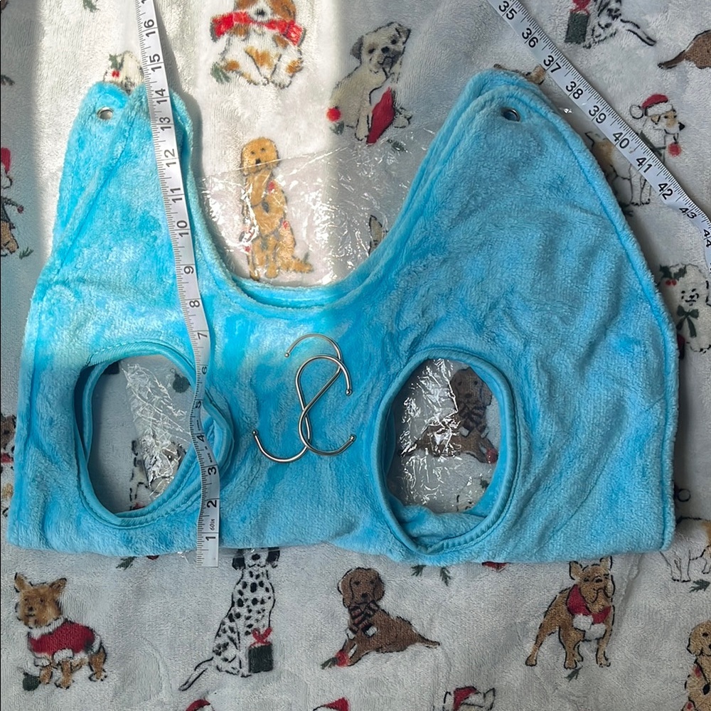 Blue Dog Hammock for Nail Trims M